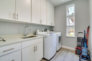 Rumah (3 Bedrooms) | Interior