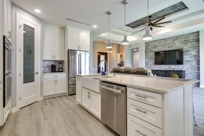 單棟房屋 (3 Bedrooms) | 內部