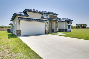 Interior - Picturesque Texas Gulf Coast Home in Port Isabel! (Port Isabel)
