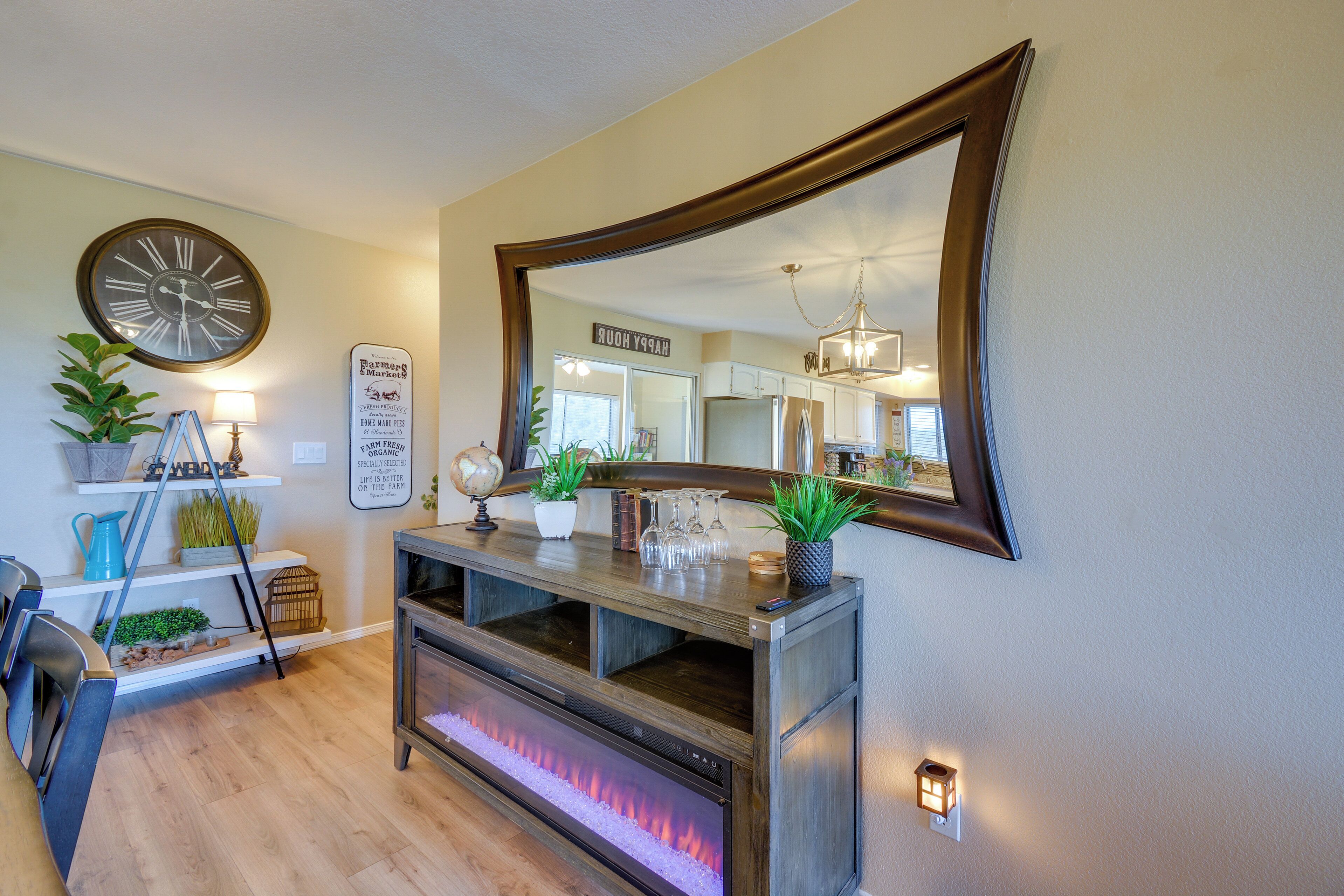 House (3 Bedrooms) | Interior