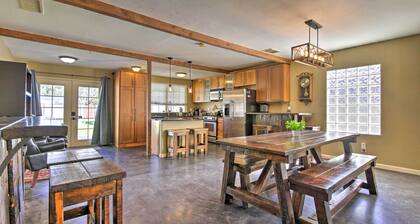2 Mi to Dtwn Phoenix: Cottage w/ Private Yard!