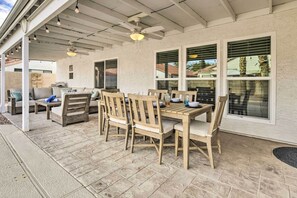 Interior - Updated Gilbert Home w/ Pool, Outdoor Dining Area (Gilbert)