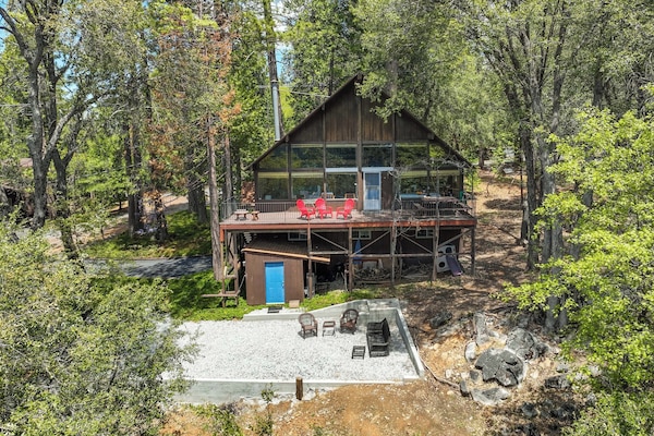 House (5 Bedrooms) | Interior