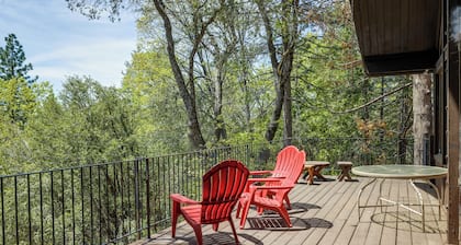 Hike, Bike & Golf: Peaceful Cabin in Twain Harte!