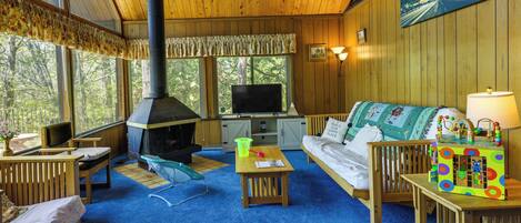 House (5 Bedrooms) | Front of property