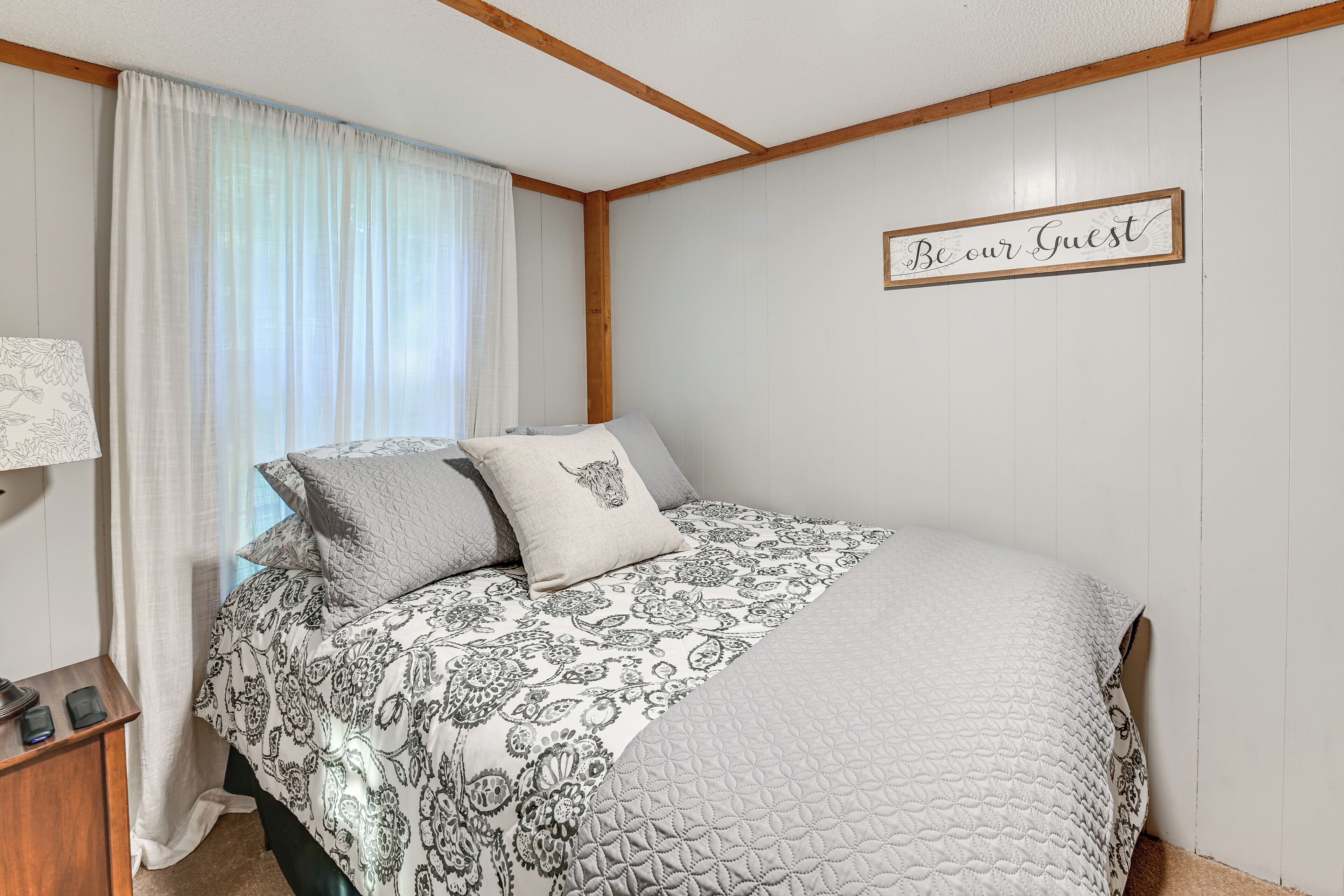 House (1 Bedroom) | Interior