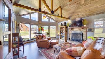 House (2 Bedrooms) | Front of property