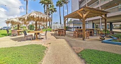 Corpus Christi Escape: Pool & Direct Beach Access!