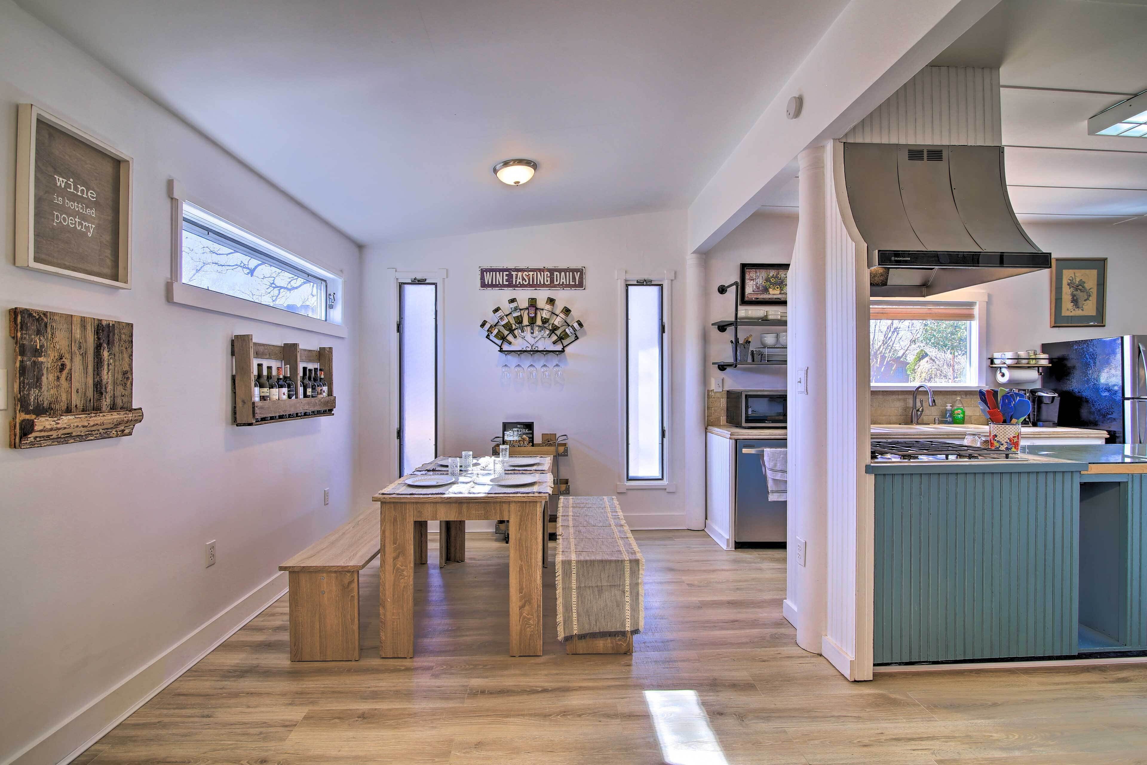 House (2 Bedrooms) | Interior