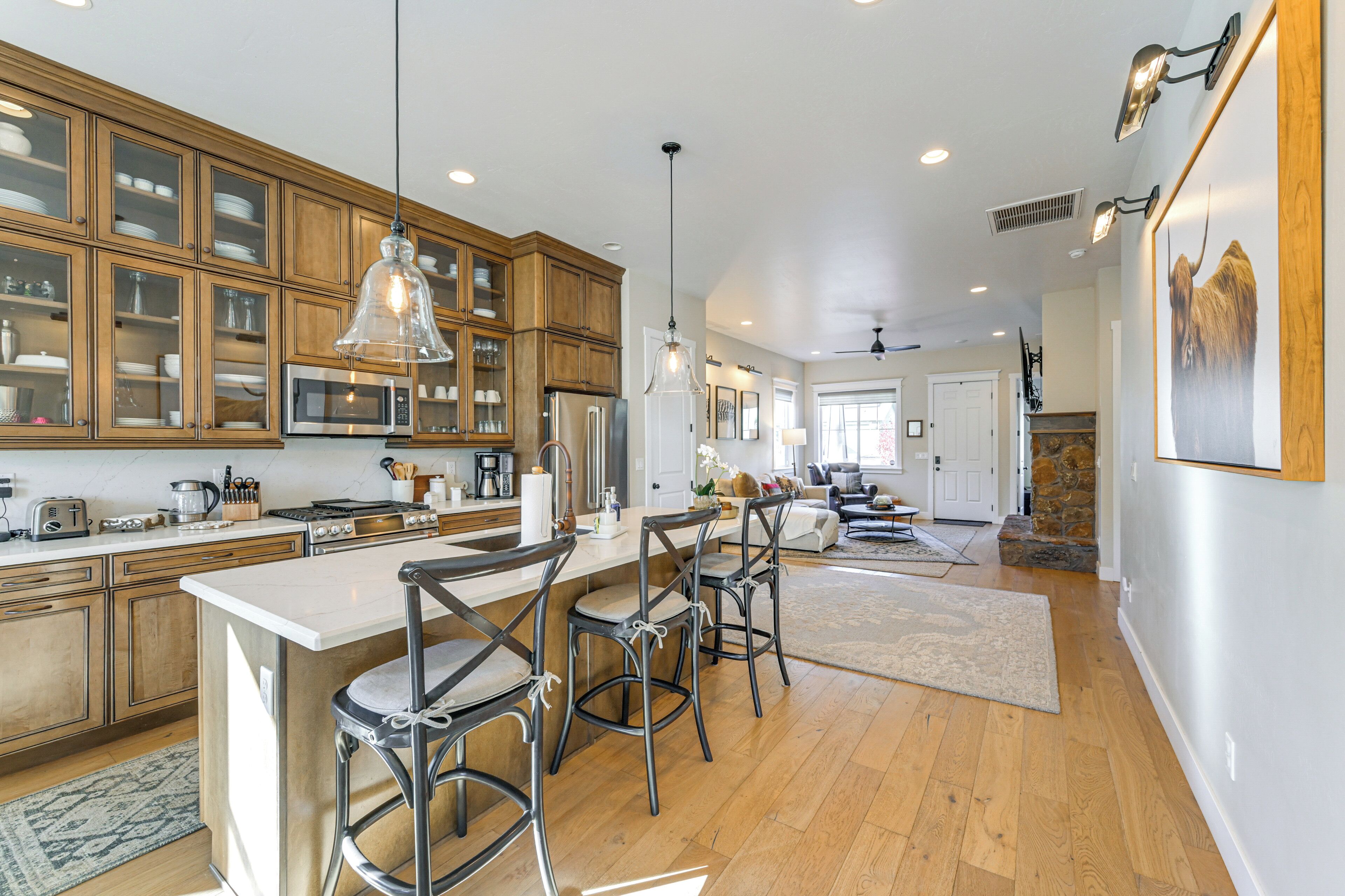 House (4 Bedrooms) | Interior