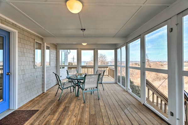 House (3 Bedrooms) | Interior - Birders Paradise Beachhouse < 2 Miles to Winery! (Little Compton)