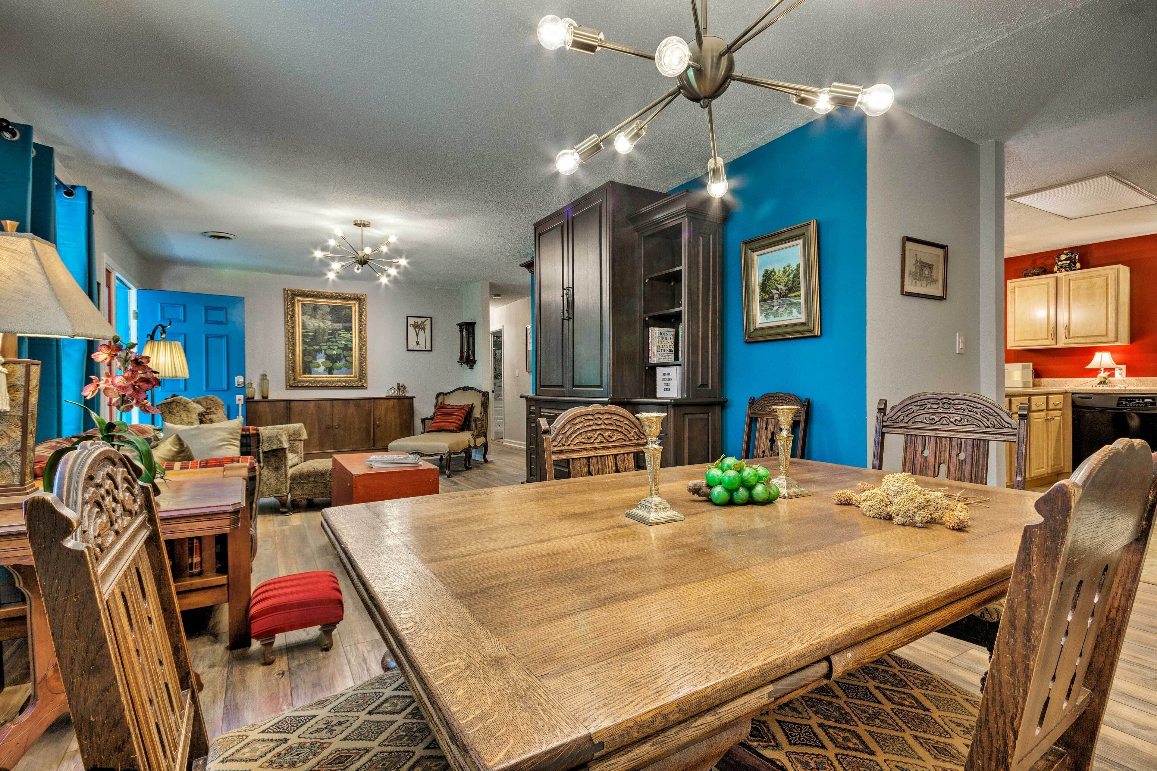 House (4 Bedrooms) | Interior