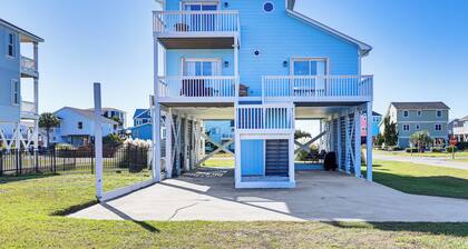Oceanside Oak Island Getaway: For Families & Pets!
