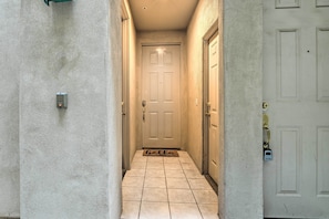 Apartment (2 Bedrooms) | Interior - Pet-friendly Scottsdale Retreat w/ Pool & Balcony! (Scottsdale)