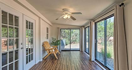 Sedona Home w/ View, Half-mi to Chimney Rock!