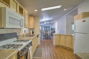 House (3 Bedrooms) | Interior - Sedona Home w/ View, Half-mi to Chimney Rock! (Sedona)