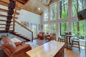 House (1 Bedroom) | Interior