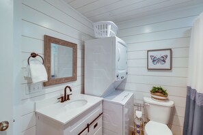 House (1 Bedroom) | Bilik Mandi