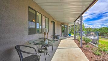 Apartment (0 Bedroom) | Interior