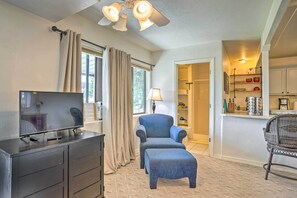 Apartment (0 Bedroom) | Interior - Peaceful Prescott Studio w/ Mountain Views! (Prescott)