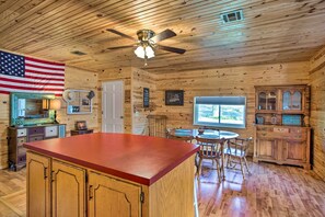 Casa (2 Bedrooms) | Interior