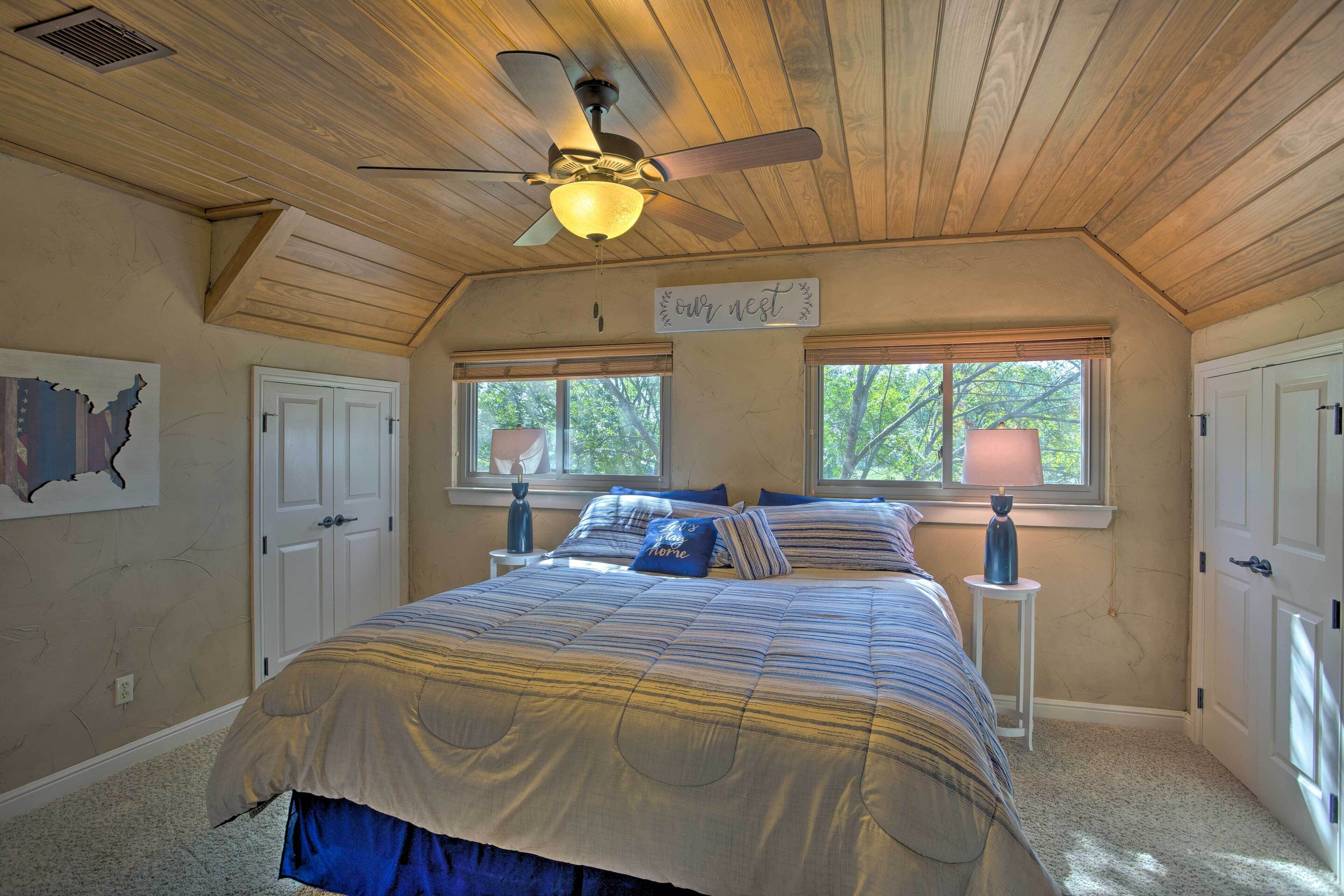 House (4 Bedrooms) | Interior
