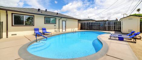 Casa (3 Bedrooms) | Vista frontal de la propiedad