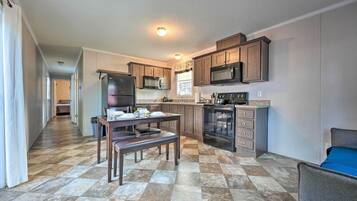 Rumah (2 Bedrooms) | Interior