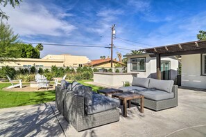 Cottage (1 Bedroom) | Interior - < 1 Mi to El Paseo: Cottage Oasis w/ Fire Pit (Palm Desert)