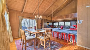 Cottage (3 Bedrooms) | Interior