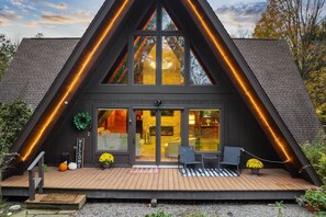 House (4 Bedrooms) | Interior - Rustic Lafayette A-frame Cabin w/ Game Room! (LaFayette)