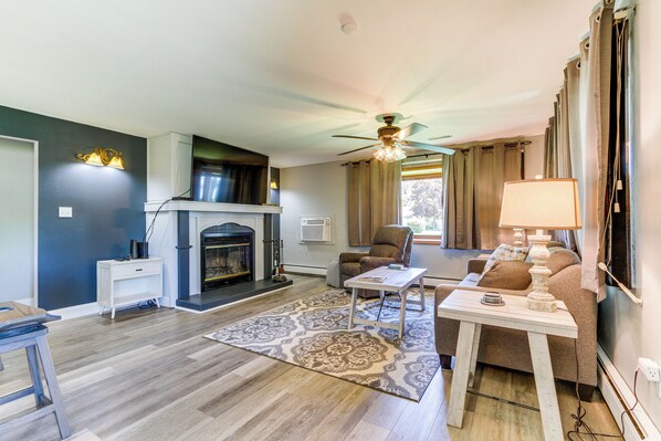 House (3 Bedrooms) | Interior