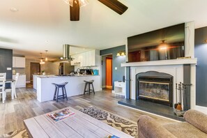 House (3 Bedrooms) | Interior