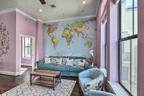 Chic Midtown House ~ 2 Mi to Dtwn Houston!