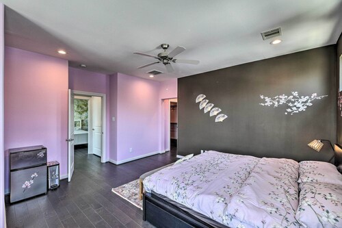 Chic Midtown House ~ 2 Mi to Dtwn Houston!