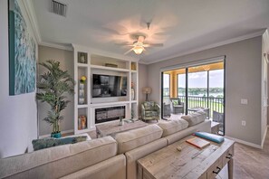 Apartment (2 Bedrooms) | Interior - Bonita Springs Condo w/ Lake & Golf Views! (Naples)