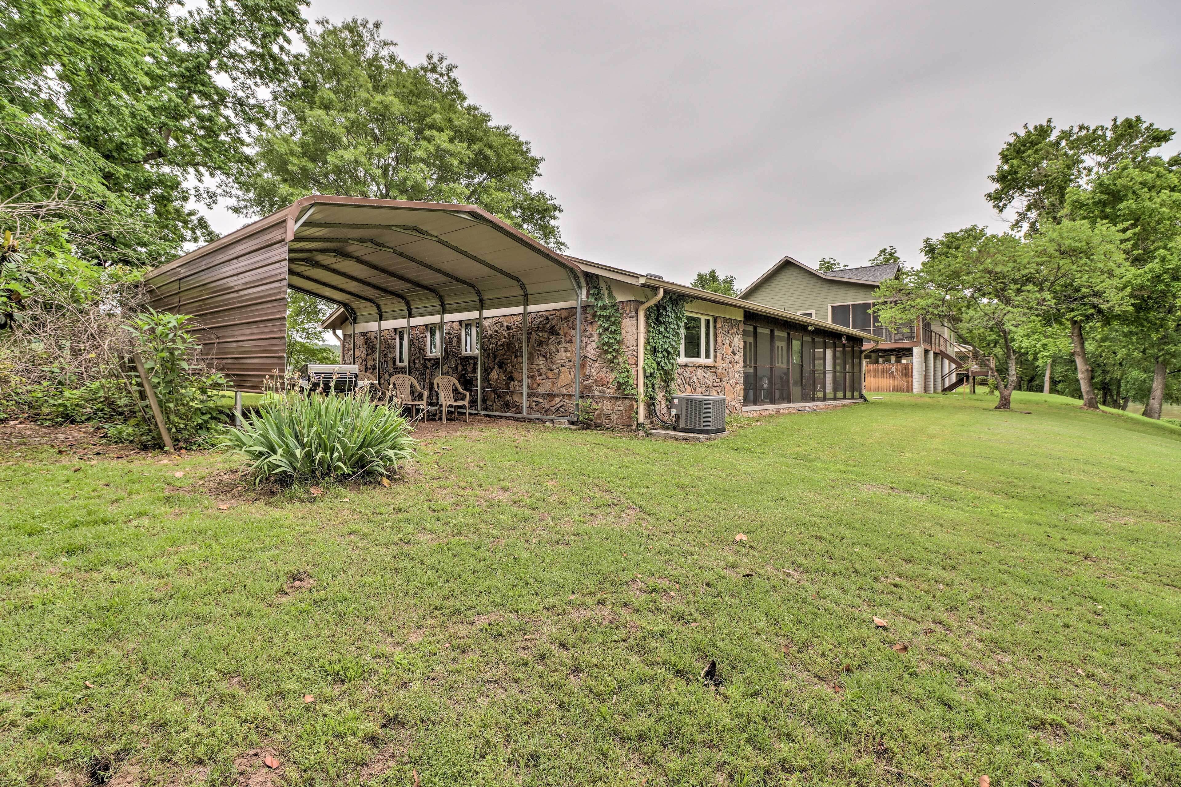 House (2 Bedrooms) | Interior