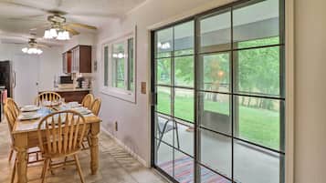 Casa (2 Bedrooms) | Interior