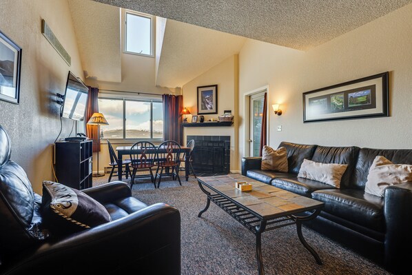 Fireplace - Ski-in/ski-out Top-floor Condo at Granby Ranch! (Granby)