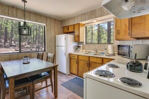 House (2 Bedrooms) | Interior - Cozy Cabin in Greer: Hike, Bike & Ski! (Greer)