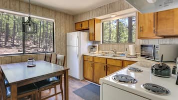 Rumah (2 Bedrooms) | Interior