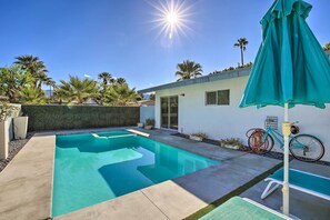 House (3 Bedrooms) | Interior - Mid-century Modern Oasis, 1 Mile to El Paseo! (Palm Desert)