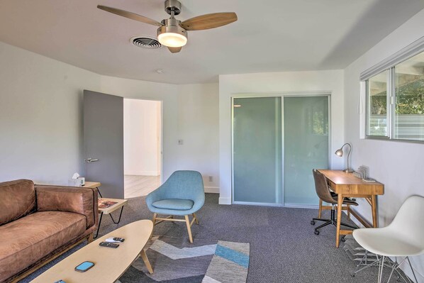 House (3 Bedrooms) | Interior - Mid-century Modern Oasis, 1 Mile to El Paseo! (Palm Desert)