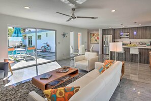 House (3 Bedrooms) | Interior - Mid-century Modern Oasis, 1 Mile to El Paseo! (Palm Desert)