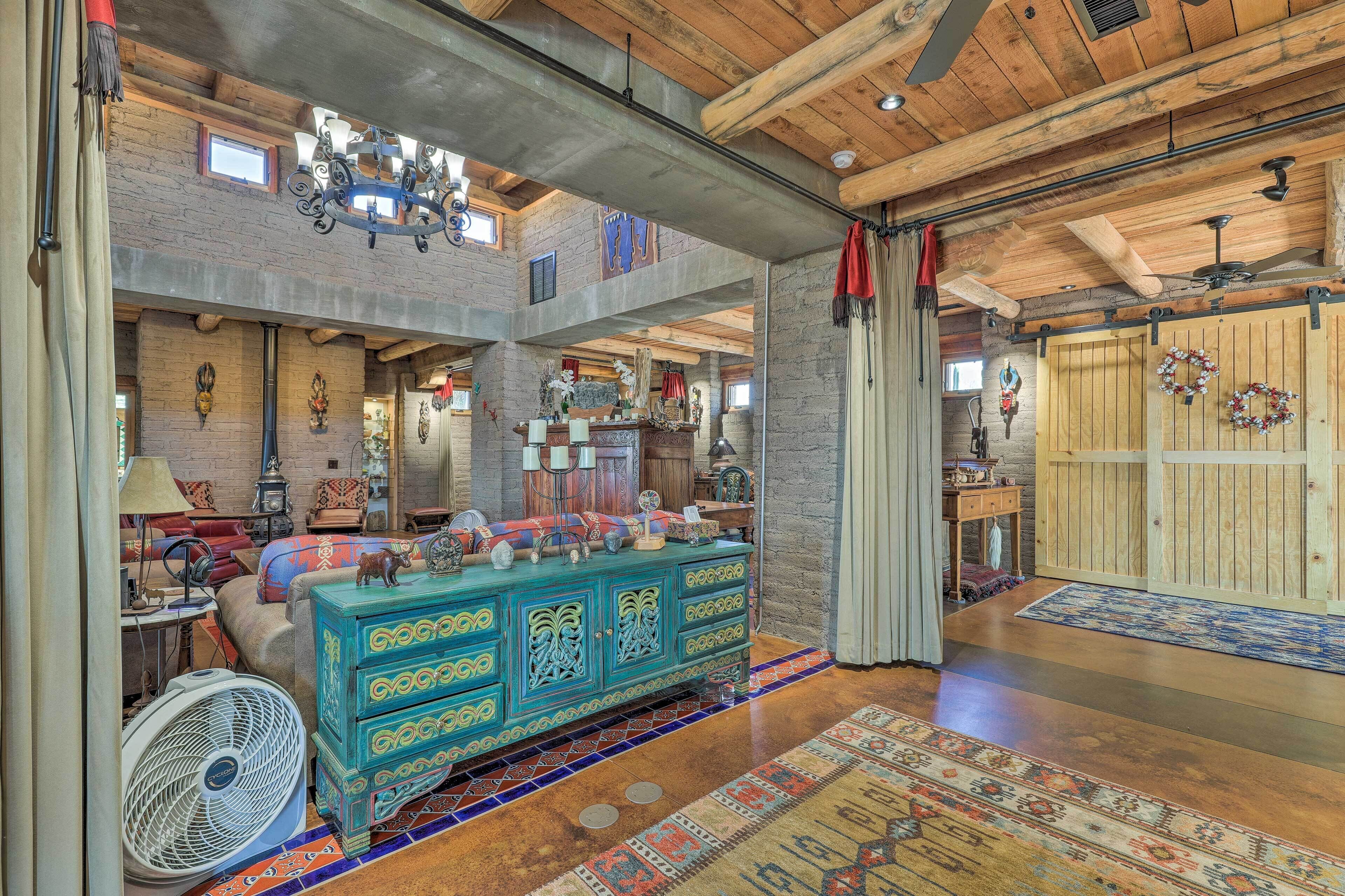 House (2 Bedrooms) | Interior