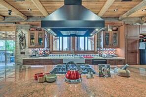 Casa (2 Bedrooms) | Interior