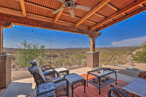 Infinity Pool & Outdoor Kitchen: Luxe Phoenix Home