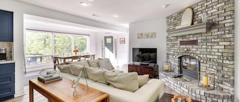 Apartment (1 Bedroom) | Interior