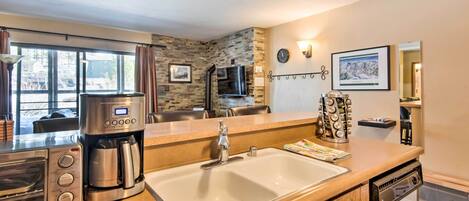 Apartment (1 Bedroom) | Interior