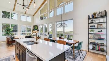 Casa (3 Bedrooms) | Interior